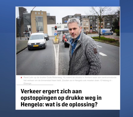 krantenbericht over verkeer dat zich ergert